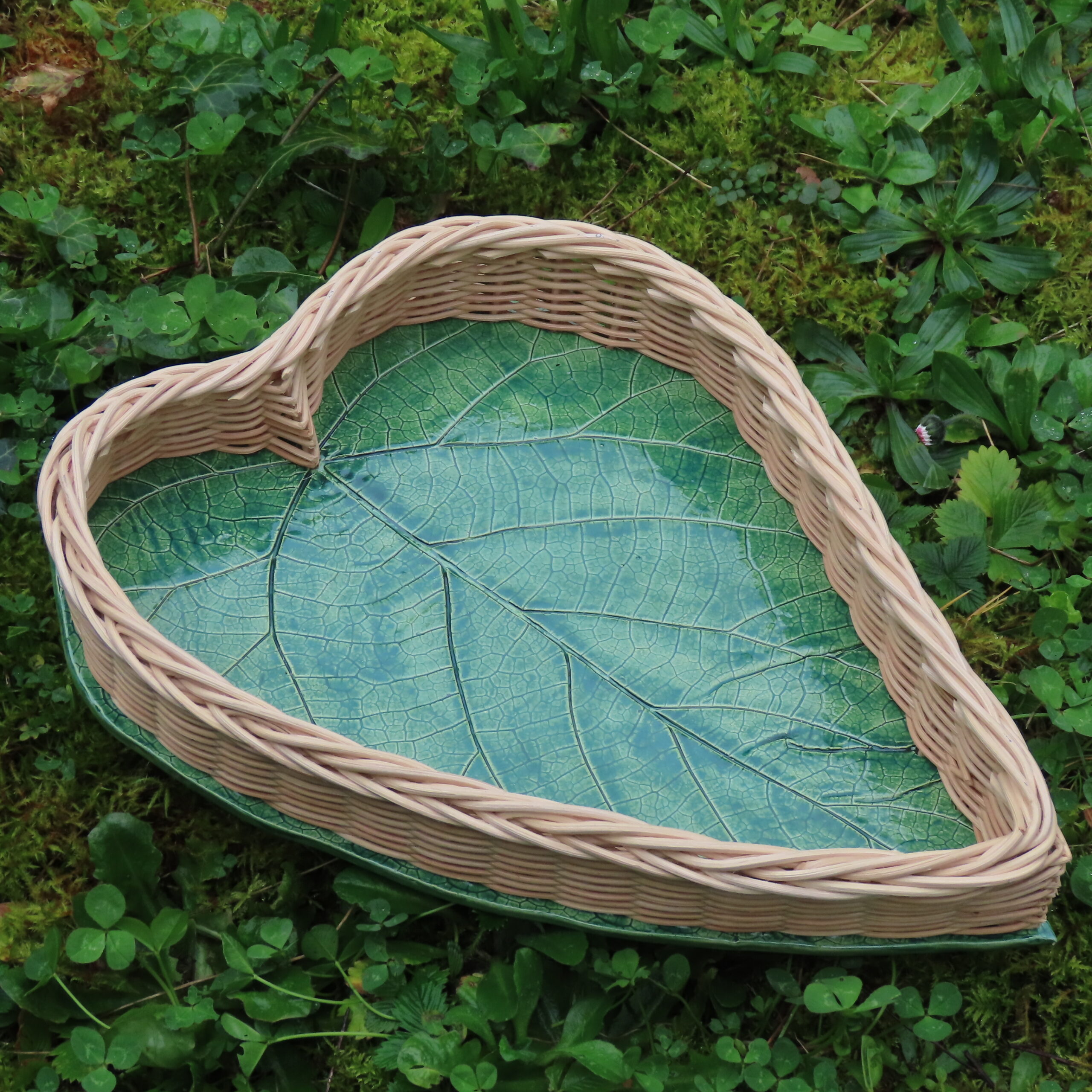 Céramique et rotin feuille